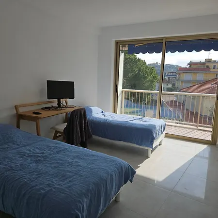 Cap D'antibes Port Aubernon 3p Vue Piscine * Antibes