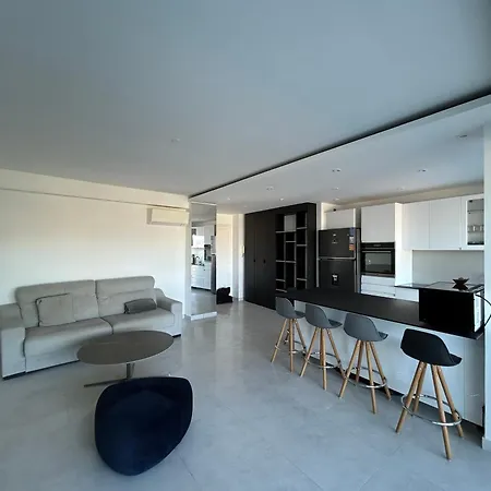 Cap D'antibes Port Aubernon 3p Vue Piscine Antibes